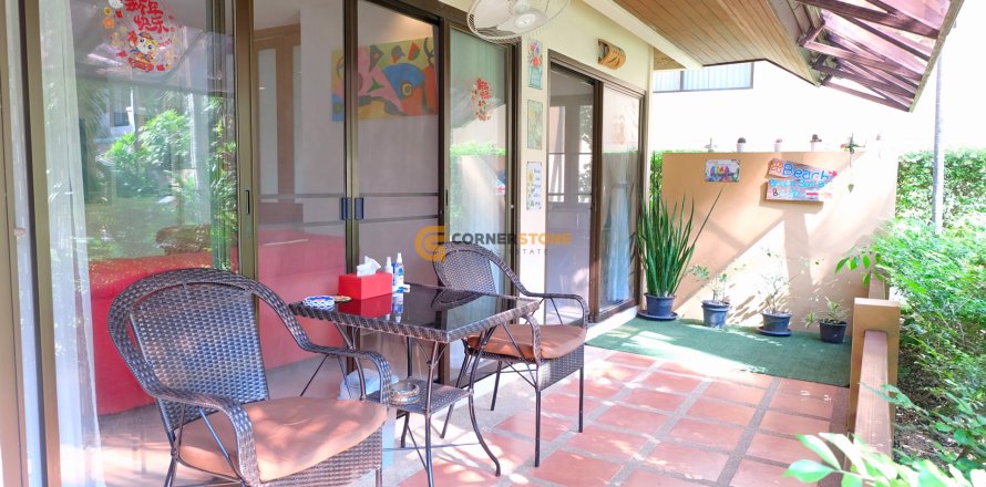 Studio dans le Condo sur Jomtien Beach, Pattaya, Thaïlande  № 170318