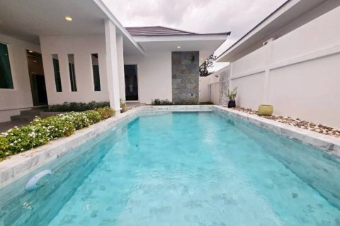 Вилла в Хуа Хине, Таиланд с 3 спальнями  № 152341 - фото 2