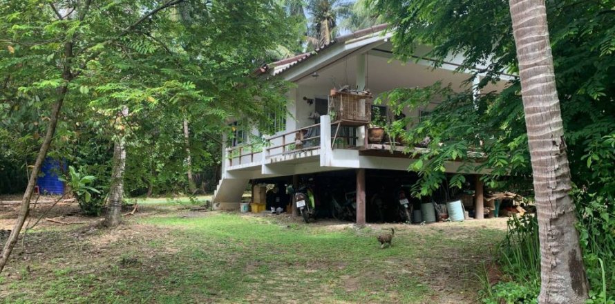 Вилла в Сураттхани, Таиланд с 3 спальнями  № 152344