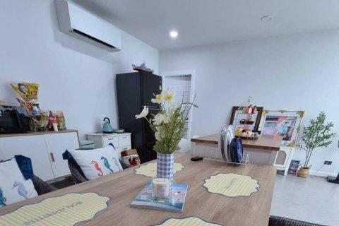 Villa in Pattaya, Thailand 4 bedrooms № 152340 - photo 2