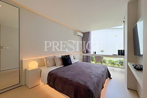 Condo in Pattaya, Thailand, 2 bedrooms № 197868 - photo 22