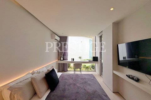 Condo in Pattaya, Thailand, 2 bedrooms № 197868 - photo 23