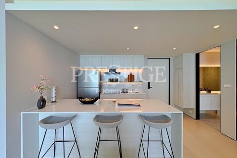 Condo in Pattaya, Thailand, 2 bedrooms № 197868 - photo 15