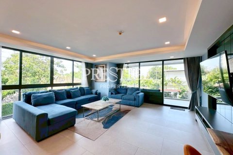 Condo in Pattaya, Thailand, 3 bedrooms № 197865