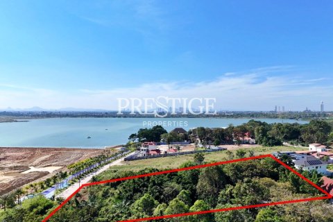 Land in Pattaya, Thailand 6400 sq.m. № 197870