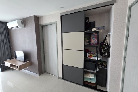 Condo in Pattaya, Thailand, 2 bedrooms  № 169571 - photo 8