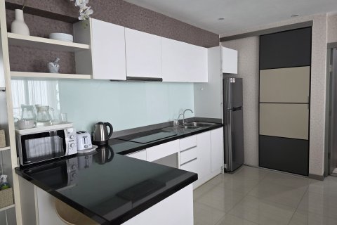 Condo in Pattaya, Thailand, 2 bedrooms  № 169571 - photo 6