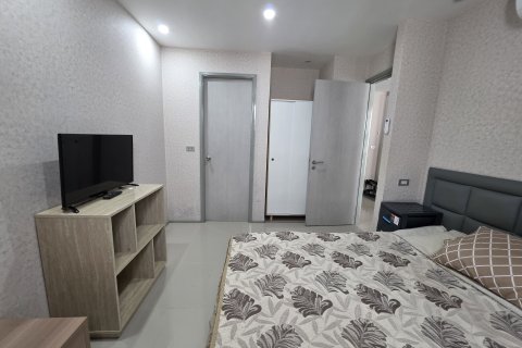 Condo in Pattaya, Thailand, 2 bedrooms  № 169571 - photo 13