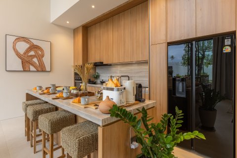 Villa in Phuket, Thailand 5 bedrooms № 169566 - photo 11