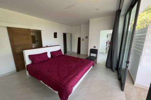 Villa in Ko Samui, Thailand 3 bedrooms № 180224 - photo 8