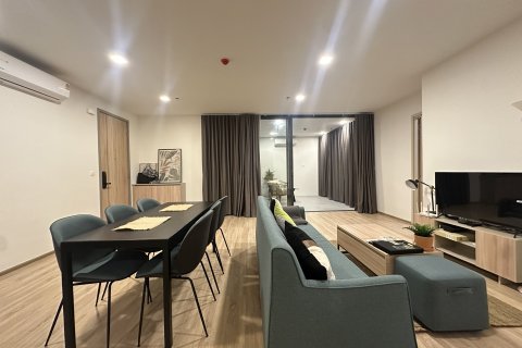 Condo in Ratchathewi, Bangkok, Thailand, 3 bedrooms  № 151244 - photo 1