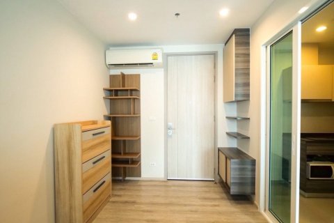 Кондоминиум с 2 спальнями в Пхая Тая, Бангкок, Таиланд № 151246 - фото 2