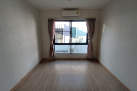 Дуплекс в Самутпракане, Таиланд с 4 спальнями  № 164535 - фото 12