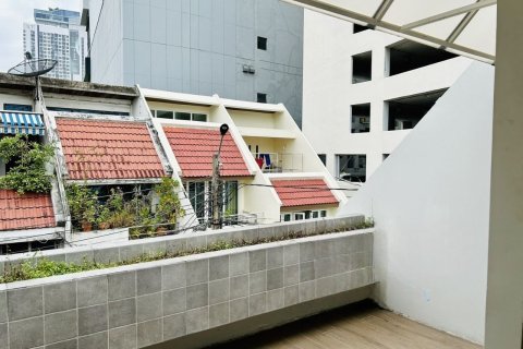 Townhouse à Watthana, Bangkok, Thaïlande 3 chambres № 164539 - photo 15