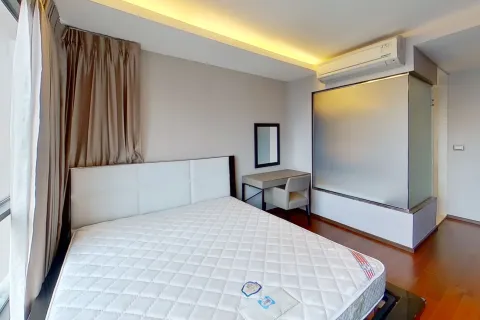 Condo in Watthana, Bangkok, Thailand, 2 bedrooms  № 164540 - photo 4