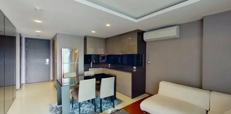 Condo in Watthana, Bangkok, Thailand, 2 bedrooms  № 164540