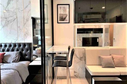 Condo in Bangkok, Thailand, 1 bedroom  № 183638
