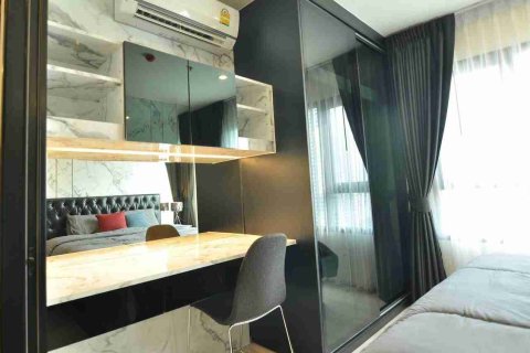 Condo in Bangkok, Thailand, 1 bedroom № 183638 - photo 10