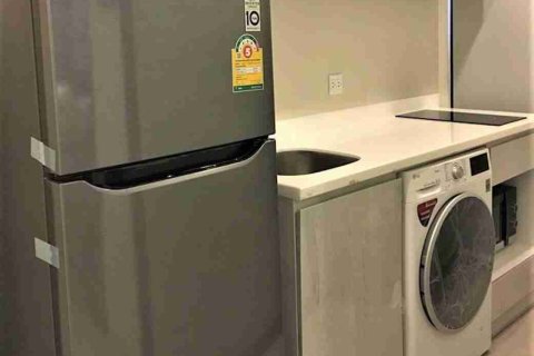 Condo in Bangkok, Thailand, 1 bedroom № 183638 - photo 7