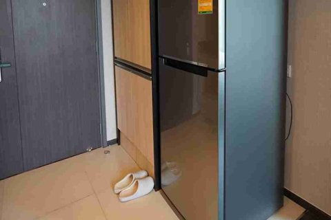 Condo in Bangkok, Thailand, 1 bedroom  № 183639 - photo 10