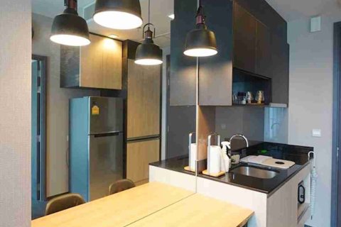 Condo in Bangkok, Thailand, 1 bedroom  № 183639 - photo 11