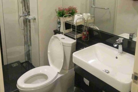 Condo in Thonburi, Bangkok, Thailand, 1 bedroom № 183640 - photo 6