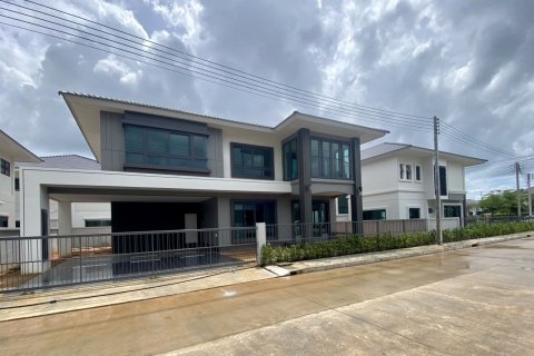 Дом в Пхукете, Таиланд с 4 спальнями  № 142264 - фото 1