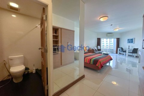 สตูดิโอในคอนโดมิเนียมในพัทยา, ประเทศไทย № 204763 - รูปถ่าย 15