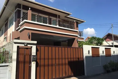 Maison à Lat Phrao, Bangkok, Thaïlande 3 chambres № 156576 - photo 5