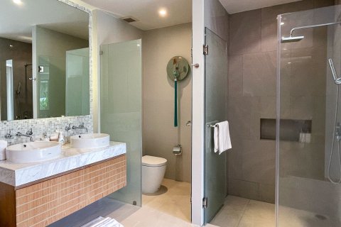Villa in Phuket, Thailand 3 bedrooms № 147804 - photo 17
