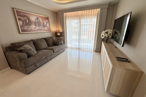 Maison à Udon Thani, Thaïlande 4 chambres № 170677 - photo 3