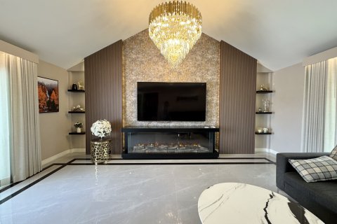 Maison à Udon Thani, Thaïlande 4 chambres № 170677 - photo 6