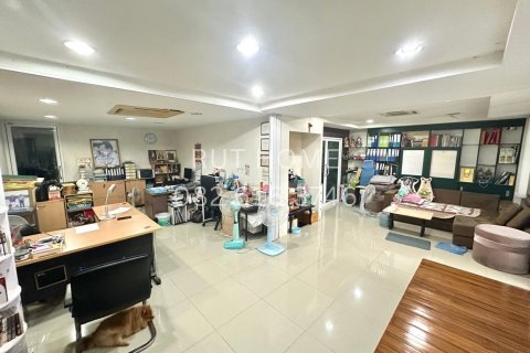 Таунхаус в Нонтхабури, Таиланд с 4 спальнями № 170681 - фото 20