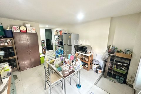 Таунхаус в Нонтхабури, Таиланд с 4 спальнями № 170681 - фото 7