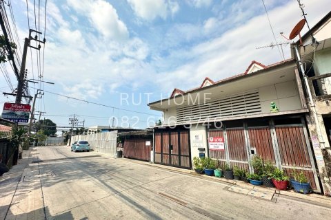 Таунхаус в Нонтхабури, Таиланд с 4 спальнями № 170681 - фото 18