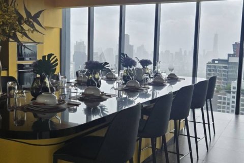 Studio in the Condo in Huai Khwang, Bangkok, Thailand  № 161682 - photo 9