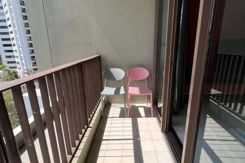 Студия в кондо в Клонг Тоэй, Бангкок, Таиланд № 161686 - фото 10