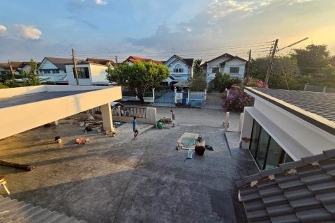 Maison à Pathum Thani, Thaïlande 4 chambres № 161687 - photo 6