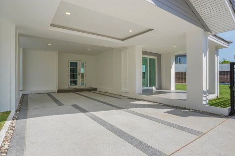 House in Sai Mai, Bangkok, Thailand 4 bedrooms № 161685 - photo 5