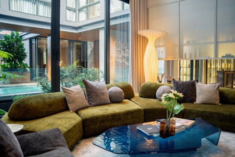 House in Bangkok, Thailand 5 bedrooms № 180428 - photo 23