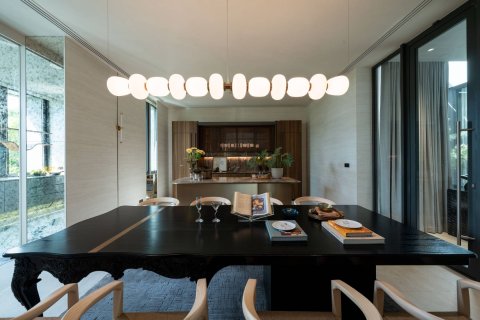House in Bangkok, Thailand 5 bedrooms № 180428 - photo 14