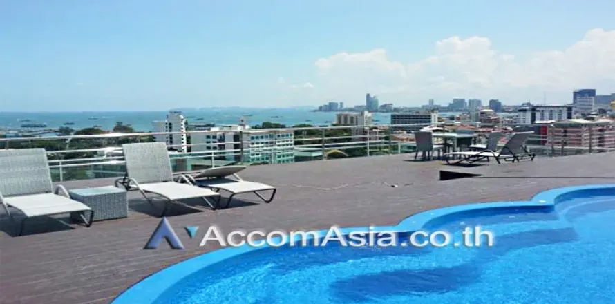 Studio in the Condo in Bang Lamung, Thailand  № 218291