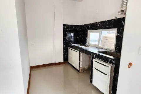 Townhouse in Bang Khen, Bangkok, Thailand 3 bedrooms № 141240 - photo 3