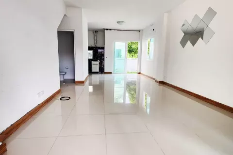 Townhouse in Bang Khen, Bangkok, Thailand 3 bedrooms № 141240 - photo 2