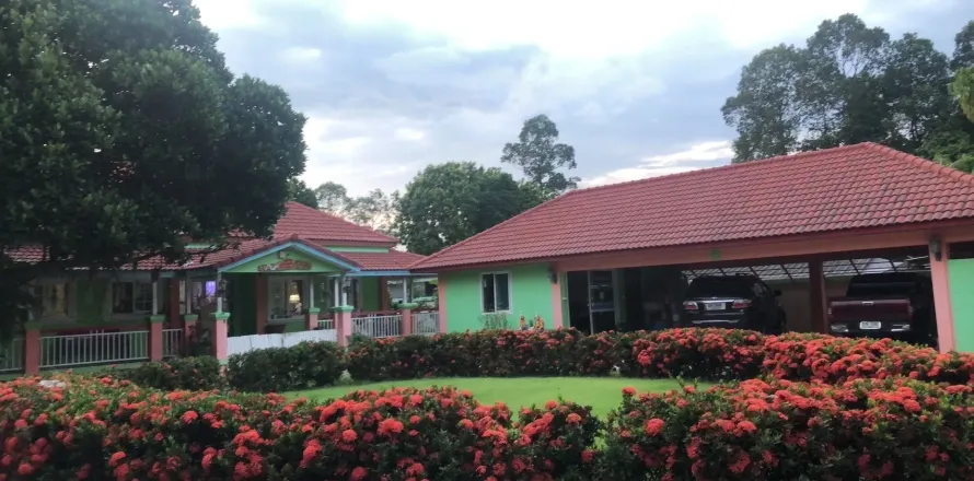 Дом в Каенг Хое, Таиланд с 8 спальнями  № 141241