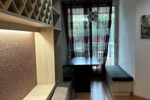 Studio in the Condo in Khlong Toei, Bangkok, Thailand № 141242 - photo 1