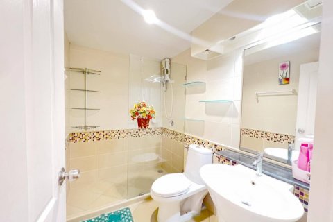 Condo in Khlong Toei, Bangkok, Thailand, 2 bedrooms  № 141244 - photo 20