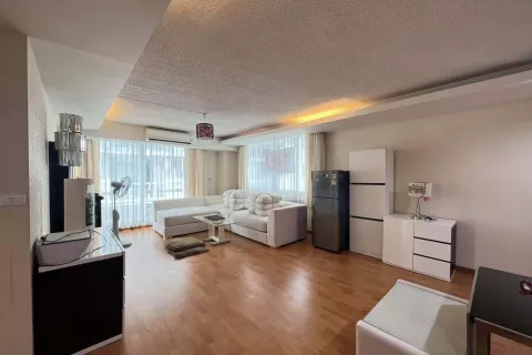 Condo in Khlong Toei, Bangkok, Thailand, 2 bedrooms  № 141244 - photo 3