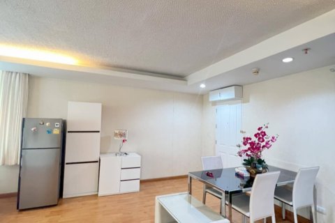 Condo in Khlong Toei, Bangkok, Thailand, 2 bedrooms  № 141244 - photo 5