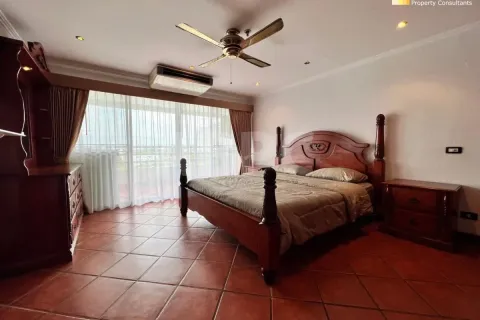 Condominio de 1 dormitorio en Jomtien Beach, Pattaya, Tailandia № 211753 - foto 4